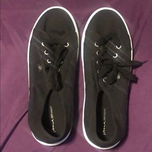 Women’s sneakers